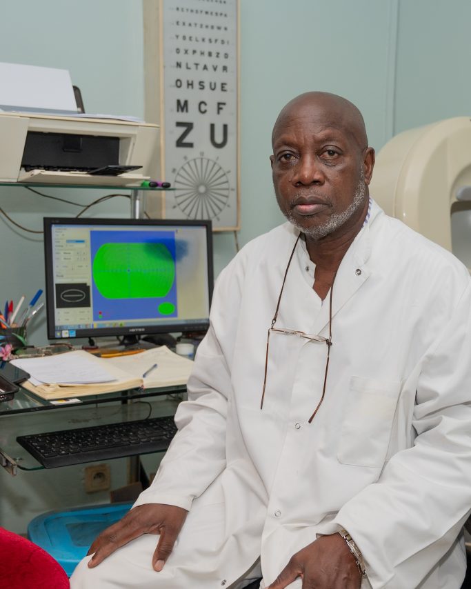 Dr. Marcel Epesse